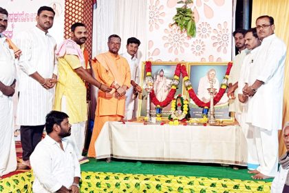 ಉಟಕನೂರು: ಶ್ರೀಮಠದಲ್ಲಿ ಲಿಂ. ಶ್ರೀಬಸವ ಲಿಂಗ ದೇಶೀಕೇಂದ್ರ ಶಿವಯೋಗಿಗಳ ಪುರಾಣ ಪ್ರವಚನ ಪ್ರಾರಂಭ