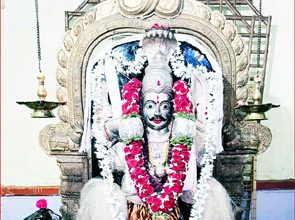 ಬಳಗಾನೂರು: ಶ್ರೀವೀರಭದ್ರ ದೇವರ ಕಾರ್ತಿಕ ರಥೋತ್ಸವ ಇಂದು