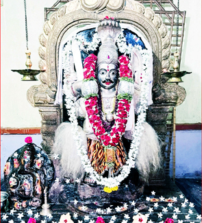 ಬಳಗಾನೂರು: ಶ್ರೀವೀರಭದ್ರ ದೇವರ ಕಾರ್ತಿಕ ರಥೋತ್ಸವ ಇಂದು