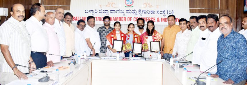 ಕ್ರೀಡೆಯನ್ನು ಪ್ರೋತ್ಸಾಾಹಿಸುವ ನಿಟ್ಟಿನಲ್ಲಿ ನಮ್ಮ ಸಂಸ್ಥೆ ಸದಾ ಮುಂದೆ : ಅವ್ವಾರು ಮಂಜುನಾಥ್