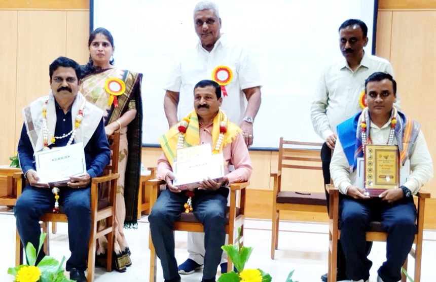 ಪಾಲಿಕ್ಲಿನಿಕ್ ಬೀದರಗೆ ರಾಜ್ಯಮಟ್ಟದ ಅತ್ಯುತ್ತಮ ಪಶುವೈದ್ಯಕೀಯ ಸೇವಾ ಪ್ರಶಸ್ತಿ