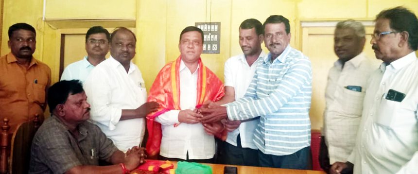 ದೇವದುರ್ಗ : ನಿವೃತ್ತಿ ಘೋಷಿಸಿದ ಪತ್ರಕರ್ತ