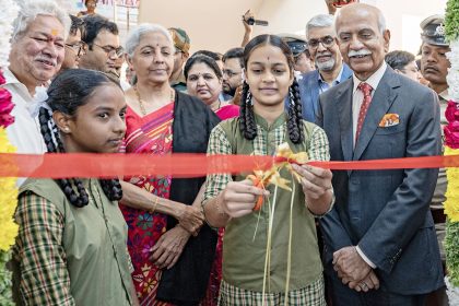 ಸರ್ಕಾರಿ ಶಾಲೆಗಳ ವಿದ್ಯಾಾರ್ಥಿಗಳನ್ನು ಸಜ್ಜುಗೊಳಿಸಲು ಸಿಯೆಂಟ್ ವಿಜಯಪಥ’ ಉಪಕ್ರಮ ಸಹಕಾರಿಯಾಗ ಲಿದೆ : ಕೇಂದ್ರ ಸಚಿವೆ ನಿರ್ಮಲಾ ಸೀತಾರಾಮನ್