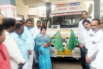 ಜಾಲಹಳ್ಳಿಯಲ್ಲಿ ಹೈಟೆಕ್ ಆ್ಯಂಬ್ಯುಲೆನ್‌ಸ್‌ ಗೆ ಚಾಲನೆ ! ಆರೋಗ್ಯ ಸಂಪತ್ತು ನಿಜವಾದ ಸಂಪತ್ತು : ಶಾಸಕಿ ಕರಿಯಮ್ಮ