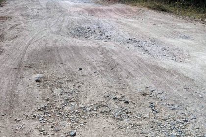 ಪಾಮನಕಲ್ಲೂರ್ – ಹಟ್ಟಿ ರಸ್ತೆ ಹಾಳು ಜನಪ್ರತಿನಿಧಿಗಳು – ಅಧಿಕಾರಿಗಳ ನಿರ್ಲಕ್ಷ್ಯ – ಆರೋಪ