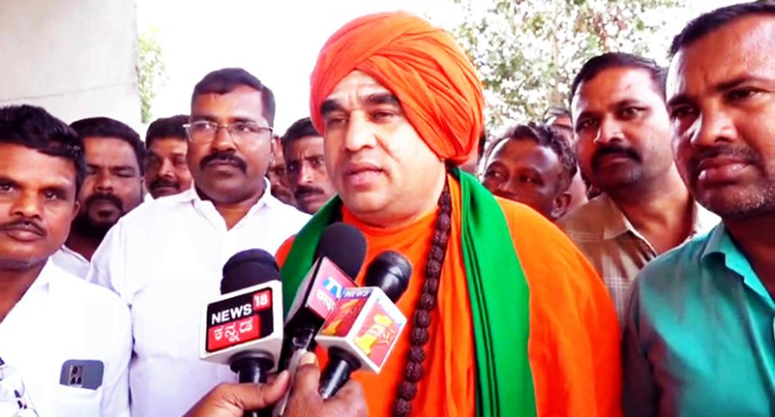 2ಎ ಮೀಸಲಾತಿಗಾಗಿ ಹೋರಾಟ ಅಬಾಧಿತ ವಿಜಯಾನಂದ ಕಾಶಪ್ಪನವರ್ ಹೇಳಿಕೆಗೆ ಪ್ರತಿಕ್ರಿಯಿಸುವುದಿಲ್ಲ- ಕೂಡಲಸಂಗಮ ಸ್ವಾಮಿ