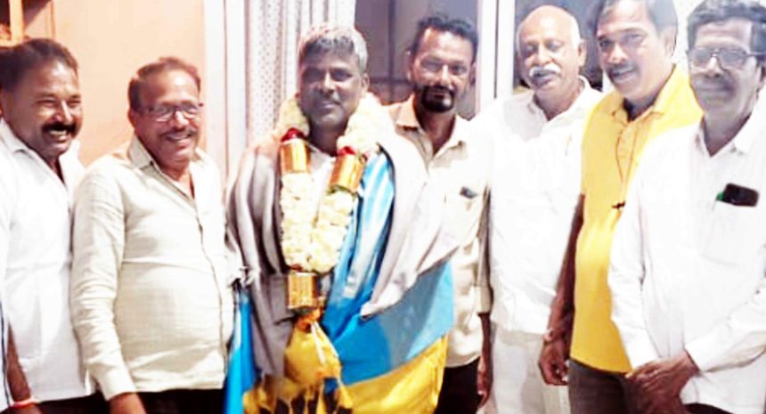 ವಕೀಲರ ಸಂಘದ ಉಪಾಧ್ಯಕ್ಷ ರಾಯಪ್ಪ ವಿಶ್ವನಾಥಗೆ ಸನ್ಮಾನ