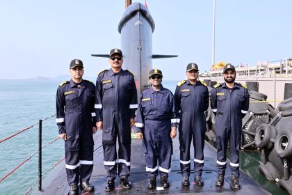 ಸ್ವದೇಶಿ ನಿರ್ಮಿತ ವಾಘಶೀರ್ ಜಲಾಂತರ್ಗಾಮಿಯಲ್ಲಿ ಸಂಚರಿಸಿದ ರಾಷ್ಟ್ರಪತಿ ಮುರ್ಮು