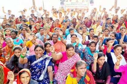 ಕೇಂದ್ರದ ನಡೆ ವಿರುದ್ಧ ಕೂಲಿಕಾರರ ಪ್ರತಿಭಟನೆ ವಿಬಿ – ಜಿ ರಾಮ್ ಜೀ ಮಸೂದೆ ಹಿಂಪಡೆಯಲು ಆಗ್ರಹ