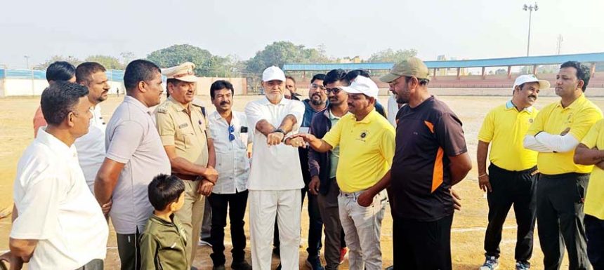 ರಾಷ್ಟ್ರೀಯ ಪತ್ರಿಕಾ ದಿನದ ಕ್ರಿಕೆಟ್ ಪಂದ್ಯಾವಳಿ ಆರ್‌ಡಿಪಿಆರ್ ತಂಡಕ್ಕೆ ಗೆಲುವು, ಅರಣ್ಯ ನೌಕರರ ತಂಡ ರನ್ನರ್‌ಅಪ್