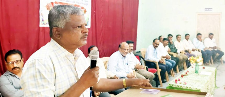 ಶಿಕ್ಷಕರು ಸಹಪಠ್ಯ ಚಟುವಟಿಕೆ ಸ್ಪರ್ಧೆ ಉದ್ಘಾಟನೆ ಕ್ರಿಯಾಶೀಲತೆ ಬೋಧನೆಗೆ ಸ್ಪರ್ಧೆ ಪೂರಕ – ಕೆ.ಡಿ.ಬಡಿಗೇರ