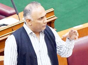 ಹೊಸಪೇಟೆ ಜಿಲ್ಲಾಸ್ಪತ್ರೆ ಹಂಪಿ ಉತ್ಸವದ ವೇಳೆ ಉದ್ಘಾಟನೆ – ಗುಂಡೂರಾವ್