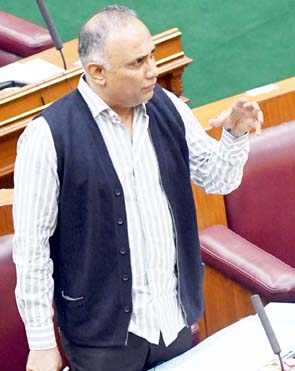 ಹೊಸಪೇಟೆ ಜಿಲ್ಲಾಸ್ಪತ್ರೆ ಹಂಪಿ ಉತ್ಸವದ ವೇಳೆ ಉದ್ಘಾಟನೆ – ಗುಂಡೂರಾವ್