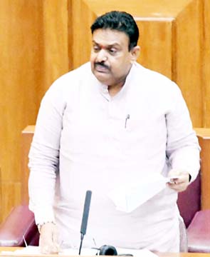 ಕುಷ್ಟಗಿ ಶಾಸಕ ದೊಡ್ಡನಗೌಡ ಪಾಟೀಲ ಪ್ರಶ್ನೆಗೆ ಸಚಿವ ಕೆ.ಜೆ. ಜಾರ್ಜ್ ಉತ್ತರ ರಸ್ತೆ ಹಾಳಾದರೆ ವಿಂಡ್ ಕಂಪನಿಗಳೇ ದುರಸ್ತಿ ಮಾಡಬೇಕು