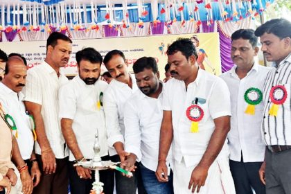 ಮಕ್ಕಳಲ್ಲಿರುವ ಪ್ರತಿಭೆ ಗುರುತಿಸಿ – ರಮೇಶ ಕುನ್ನಟಗಿ