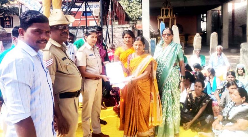 ಅಕ್ರಮ ಮದ್ಯ ಮಾರಾಟ ತಡೆಯಲು ಆಗ್ರಹ