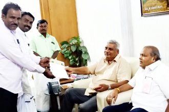 ರೇಷ್ಮೆ ಬೆಳೆಗಾರರ ಸಂಘದಿಂದ ಸಚಿವರಿಗೆ ಮನವಿ