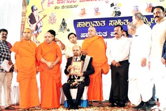 ತಿಂಥಿಣಿ ಬ್ರಿಜ್ ಕಾಗಿನೆಲೆ ಪೀಠದಲ್ಲಿ 2ನೇ ದಿನದ ಹಾಲುಮತ ಸಾಹಿತ್ಯ ಸಮ್ಮೇಳನ ಸಿಎಂ ಸಿದ್ದರಾಮಯ್ಯ ರಿಂದ ಸಾಮಾಜಿಕ ನ್ಯಾಾಯ : ಬಿ. ವೆಂಕಟಸಿಂಗ್