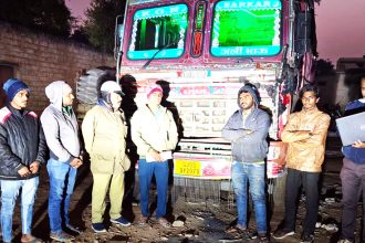 ಸಿನಿಮಾ ಶೈಲಿಯಲ್ಲಿ ಸಹಾಯಕ ಆಯುಕ್ತ ಹೆಚ್.ಡಿ.ರಾಜೇಶ್ ಅವರು ಕರ್ತವ್ಯ ಪಾಲನೆ ಪಡಿತರ ಅಕ್ರಮ ಅಕ್ಕಿ ಸಾಗಾಣಿಕೆಗೆ ತಡೆ