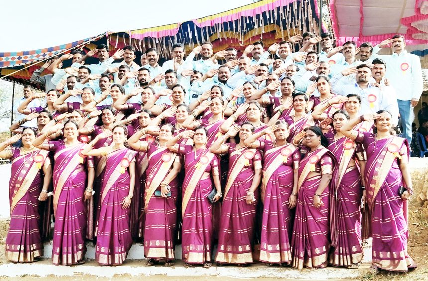 ಭಾವುಕ ಕ್ಷಣಗಳಿಗೆ ಸಾಕ್ಷಿಯಾದ ಗುರುವಂದನಾ ಕಾರ್ಯಕ್ರಮ