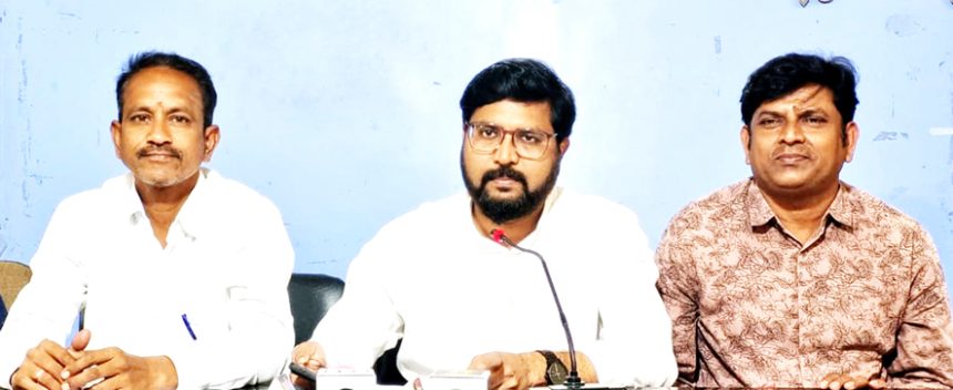 ಮೂರು ಪುಸ್ತಕ ಪ್ರಕಟಣೆ, ನಗದು ಬಹುಮಾನ ವಿತರಣೆ ರಿಪೋರ್ಟರ್‌ಸ್‌ ಗಿಲ್‌ಡ್‌ ಬೆಳ್ಳಿ ಹಬ್ಬಕ್ಕೆ ಪತ್ರಕರ್ತರಿಂದ ಕಥೆ, ಕವನ ಲೇಖನಗಳ ಆಹ್ವಾನ – ಜಾಗಟಗಲ್