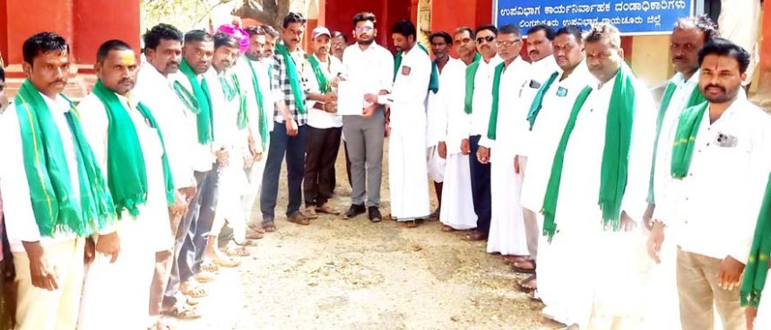 ಬಲದಂಡೆ ಉಪಕಾಲುವೆ ಸ್ಕಾಡಗೇಟ್ ಅವೈಜ್ಞಾನಿಕ ಅಳವಡಿಕೆ ತಡೆಯಲು ರೈತರ ಒತ್ತಾಯ