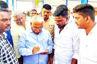 ನಕಲಿ ಮದ್ಯ ಮಾರಾಟ : ಅಧಿಕಾರಿ ವಿರುದ್ಧ ಅಬಕಾರಿ ಸಚಿವರಿಗೆ ದೂರು