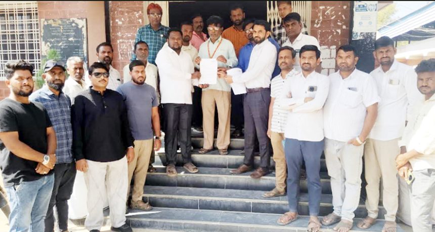 ಮಾನ್ವಿ : ರಾಜ್ಯದಲ್ಲಿ ಯುವ ಆಯೋಗ ಸ್ಥಾಪಿಸಲು ಯೂಥ್ ಮೂವ್‌ಮೆಂಟ್ ಮನವಿ