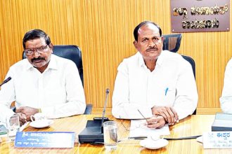 ೆ.7ರಂದು ಜಿಲ್ಲಾ ಉತ್ಸವದಲ್ಲಿ ಗ್ಯಾರೆಂಟಿ ಸಮಾವೇಶಕ್ಕೆ ಸಿದ್ದತೆ ಮಾಡಿಕೊಳ್ಳಿ – ಮುರಾರಿ