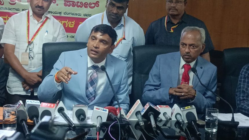 ಲೋಕಾಯುಕ್ತದಲ್ಲಿ ದೂರುಗಳ ಪ್ರಮಾಣ ಹೆಚ್ಚಳ, ಸಿಬ್ಬಂದಿ ಕೊರತೆ * ಅಕ್ರಮ ಮರಳಿನ ದೂರುಗಳೇ ದಾಖಲಾಗಿಲ್ಲ 45 ಸಾವಿರ ದೂರು, 20 ಸಾವಿರ ಅರ್ಜಿ ವಿಲೇವಾರಿ- ಶ್ರೀನಾಥ