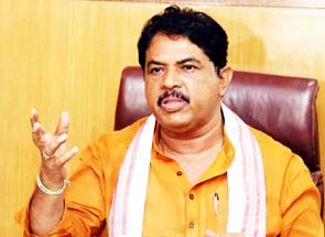 ಹುಬ್ಬಳ್ಳಿ ಮಹಿಳೆ ಮೇಲೆ ದೌರ್ಜನ್ಯ ಪ್ರಕರಣ ನ್ಯಾಯಾಂಗ ತನಿಖೆಗೆ ವಹಿಸಲು ಆಗ್ರಹ ಪೊಲೀಸರಿಂದ ದುಶ್ಯಾಸನಂತೆ ಮಹಿಳೆ ವಿವಸ : ಅಶೋಕ್ ಟೀಕೆ