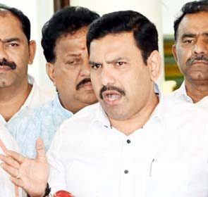 ಸದನದ ಪಾವಿತ್ರ್ಯತೆ ಹಾಳು ಮಾಡುವ ಕೆಲಸ: ವಿಜಯೇಂದ್ರ