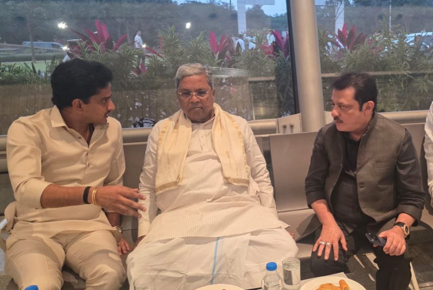 ಬಳ್ಳಾರಿ ಬ್ಯಾಾನರ್ ಗಲಭೆ : ಸಿಎಂಗೆ ವಿವರಿಸಿದ ಶಾಸಕ ಭರತರೆಡ್ಡಿ, ಪೊಲೀಸ್ ಅಧಿಕಾರಿಗಳು