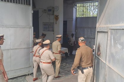 ಕಾರಾಗೃಹಕ್ಕೆೆ ಡಿಜಿಪಿ ಅಲೋಕ್ ಕುಮಾರ್ ಭೇಟಿ, ಪರಿಶೀಲನೆ