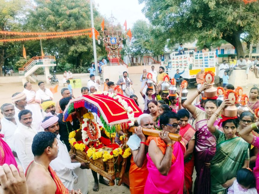 ಮಧ್ವ ನವಮಿ ; ಆಂಜನೇಯನಿಗೆ ವಿಶೇಷ ಪೂಜೆ