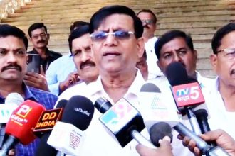 ಗವಿಸಿದ್ದೇಶ್ವರ ಮಠದ ಜಾತ್ರೆ ಉತ್ತರ ಕರ್ನಾಟಕದ ಪ್ರಸಿದ್ಧ ಜಾತ್ರೆ : ರಾಯರೆಡ್ಡಿ