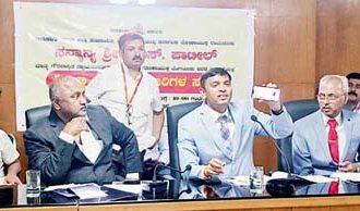 ಅಧಿಕಾರಿ, ಸಿಬ್ಬಂದಿಗಳಲ್ಲಿ ಶಿಸ್ತೇ ಇಲ್ಲ – ಶ್ರೀನಾಥ ಅಸಮಾಧಾನ