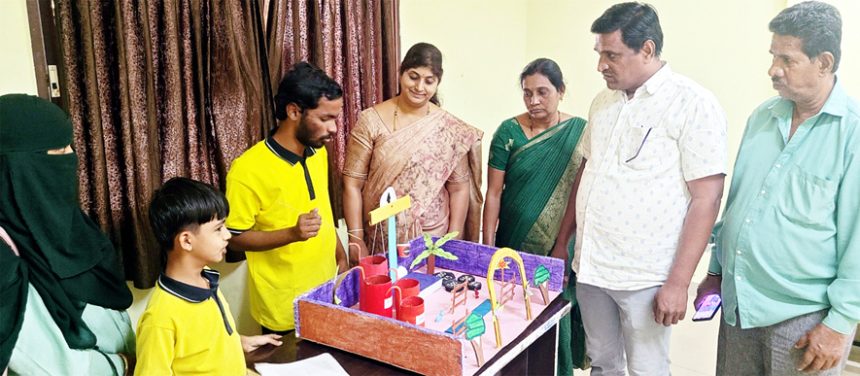 ವಿಶೇಷ ಚೇತನ ಮಕ್ಕಳಿಂದ ವಿಜ್ಞಾನ ವಸ್ತು ಪ್ರದರ್ಶನ ಬುದ್ದಿವಂತರಿದ್ದರೂ ದುರ್ಬಲಗೊಳ್ಳುತ್ತಿರುವ ಮಕ್ಕಳ ಸಂಖ್ಯೆ ಹೆಚ್ಚುತ್ತಿದೆ – ನಾಗರತ್ನ ಕಳವಳ