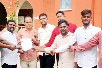 ಸಿದ್ದಪ್ಪ ಹೋಟೆಲ್ ಓಣಿಯ ನಿವಾಸಿಗಳ ಆಗ್ರಹ ಎಲ್‌ಬಿಎಸ್ ನಗರದ ನೀರು ಸಮಸ್ಯೆ ನಿವಾರಿಸಲು ಪೈಪಲೈನ್ ಅಳವಡಿಸಿ