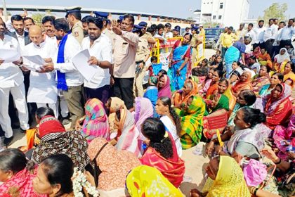 ನಿವೇಶನ ರಹಿತರಿಗೆ ಜಾಗ ಹಂಚಿಕೆಗೆ ಆಗ್ರಹ