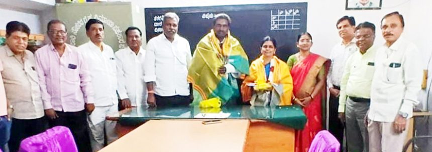 ನೌಕರರ ಗೃಹ ನಿರ್ಮಾಣ ಸಹಕಾರ ಸಂಘದ ಚುನಾವಣೆ ಮೂರನೇ ಬಾರಿ ಅಧ್ಯಕ್ಷರಾಗಿ ನಾಗರೆಡ್ಡಿ ಹಂಚಿನಾಳ