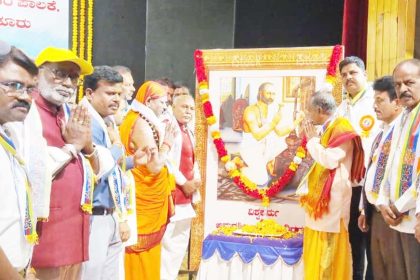 ಸಂಸ್ಮರಣಾ ದಿನಾಚರಣೆಯಲ್ಲಿ ತಹಶೀಲ್ದಾರ್ ಅಭಿಮತ ‘ಶಿಲ್ಪಕಲೆಗೆ ಜಕಣಾಚಾರಿ ಕೊಡುಗೆ ಅಪಾರ’