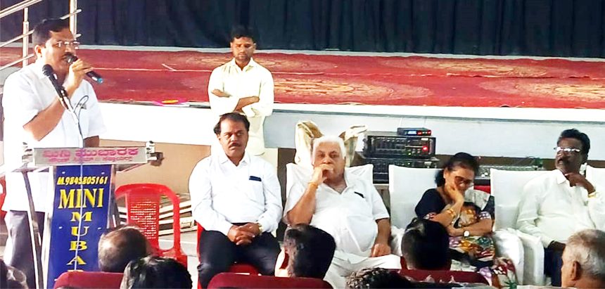 ಸಿಂಧನೂರು ಜಿಲ್ಲಾ ಹೋರಾಟ ಸಮಿತಿಯಿಂದ ಪೂರ್ವಭಾವಿ ಸಭೆ ಜಿಲ್ಲಾ ಕೇಂದ್ರವಾದರೆ ಆರ್ಥಿಕ ಚಟುವಟಿಕೆಗಳು ವೃದ್ದಿ – ಡಾ.ಬಿ.ಎನ್.ಪಾಟೀಲ್