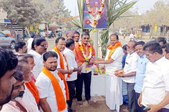 ಸಿರವಾರ: ಅಮರಶಿಲ್ಪಿ ಜಕಣಾಚಾರಿ ವೃತ್ತ ಉದ್ಘಾಟನೆ