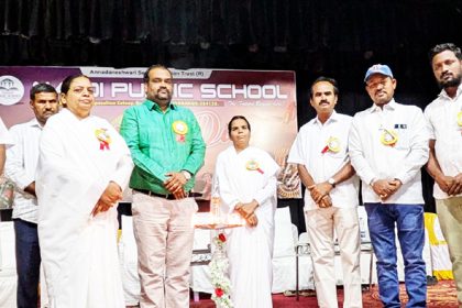 ನಂದಿ ಕಿರಿಯ ಶಾಲೆಯ 8ನೇ ವಾರ್ಷಿಕೋತ್ಸವ ಮಕ್ಕಳಿಗೆ ಶಿಕ್ಷಣದ ಜೊತೆ ಆರೋಗ್ಯದೆಡೆ ಗಮನವಿರಲಿ – ಡಾ.ಅಯ್ಯನಗೌಡ