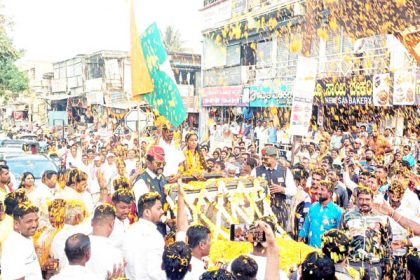 ತವರಿಗೆ ಮರಳಿದ ಸತೀಶ ನಾಯ್ಕಗೆ ಅದ್ದೂರಿ ಸ್ವಾಗತ