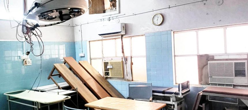 ಜನಪ್ರತಿನಿಧಿಗಳು, ಅಧಿಕಾರಿಗಳ ದಿವ್ಯ ಮೌನ ಆಮೆಗತಿಯಲ್ಲಿ ಸರ್ಕಾರಿ ಆಸ್ಪತ್ರೆಯ ನವೀಕರಣ ನವಜಾತ ಶಿಶು ಘಟಕ, ಸಿಸೇರಿಯನ್ ಹೆರಿಗೆ, ಆಪರೇಷನ್ ವಾರ್ಡ್ ಬಂದ್..!