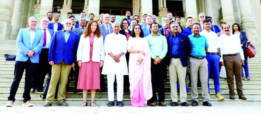 ಬ್ರೆಜಿಲ್ ನಿಯೋಗದೊಂದಿಗೆ ಮಹತ್ವದ ದ್ವಿಪಕ್ಷೀಯ ಸಭೆಯಲ್ಲಿ ಸಚಿವ ಎನ್.ಎಸ್.ಭೋಸರಾಜು ಅಭಿಮತ ಕ್ವಾಾಂಟಮ್ ತಂತ್ರಜ್ಞಾನದ ಅಭಿವೃದ್ದಿಗೆ ಬ್ರಿಕ್‌ಸ್‌ ಸಹಕಾರ ಅಗತ್ಯ