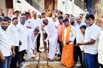 ಮುದಗಲ್ : ನಗರೋತ್ಥಾನ ಕಾಮಗಾರಿಗೆ ಶಾಸಕ ಮಾನಪ್ಪ ವಜ್ಜಲ್ ಚಾಲನೆ