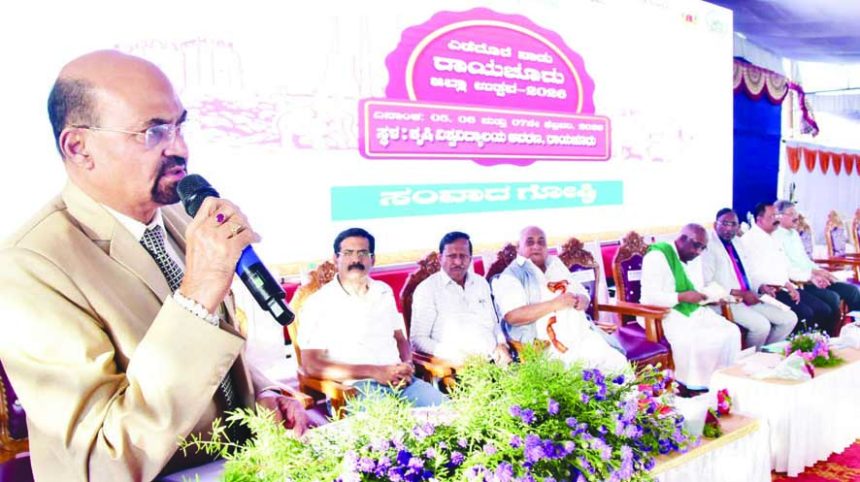 ಸಂವಾದ ಗೋಷ್ಠಿಯಲ್ಲಿ ಕಲಬುರ್ಗಿ ಮಾಹಿತಿ ಆಯೋಗದ ಆಯುಕ್ತ ಬಿ.ವೆಂಕಟಸಿಂಗ್ ಸಲಹೆ ಮಹತ್ವಾಕಾಂಕ್ಷೆ ಜಿಲ್ಲೆಗಳಿಗೆ ತೆಲಂಗಾಣ ಮಾದರಿ ಅನುದಾನ ನೀಡಲಿ